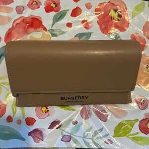 Burberry Sunglasses/Glasses Case
